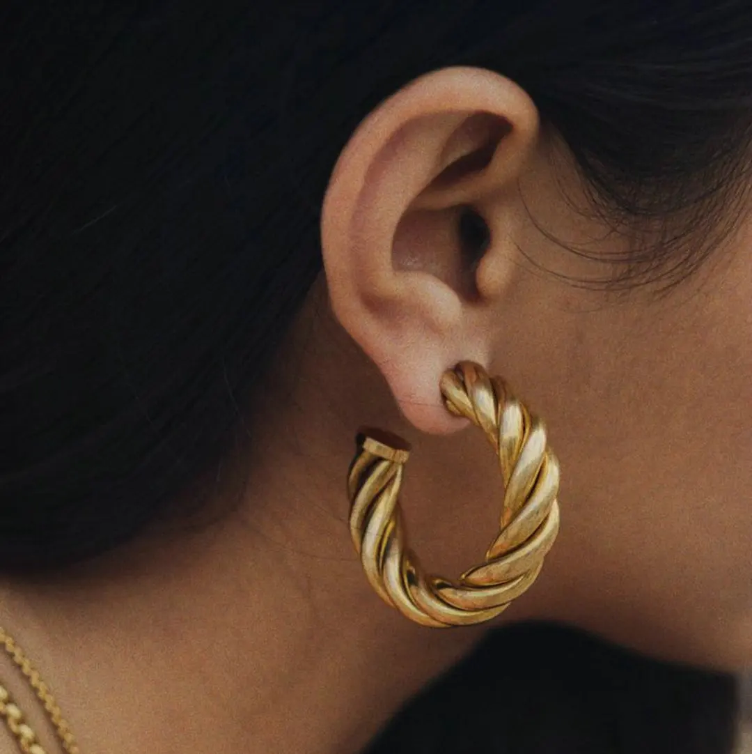 

40mm Gold plated brass twisted Spiral Style Hoops Loop Earrings for Women Girls Punk Big CC Hoop Earrings