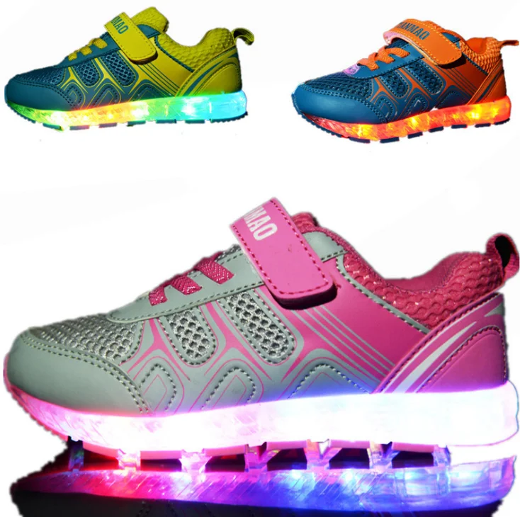 

Boys Girls Breathable LED Light Up Shoes Flashing Colorful Sneakers for Kids Shoes, As pic