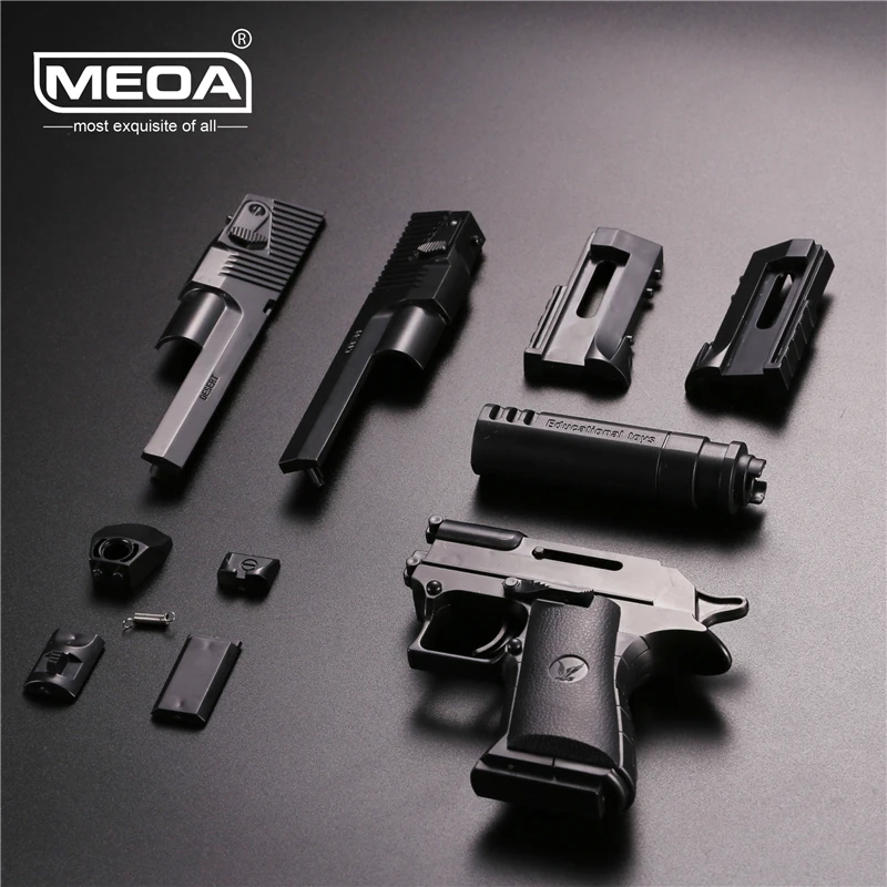 

Free shipping Outdoor Shooter Playing Toy Guns for Boys Building Blocks Toy Gun Desert Eagle DIY Pistol Rifle Can Fire Bullets