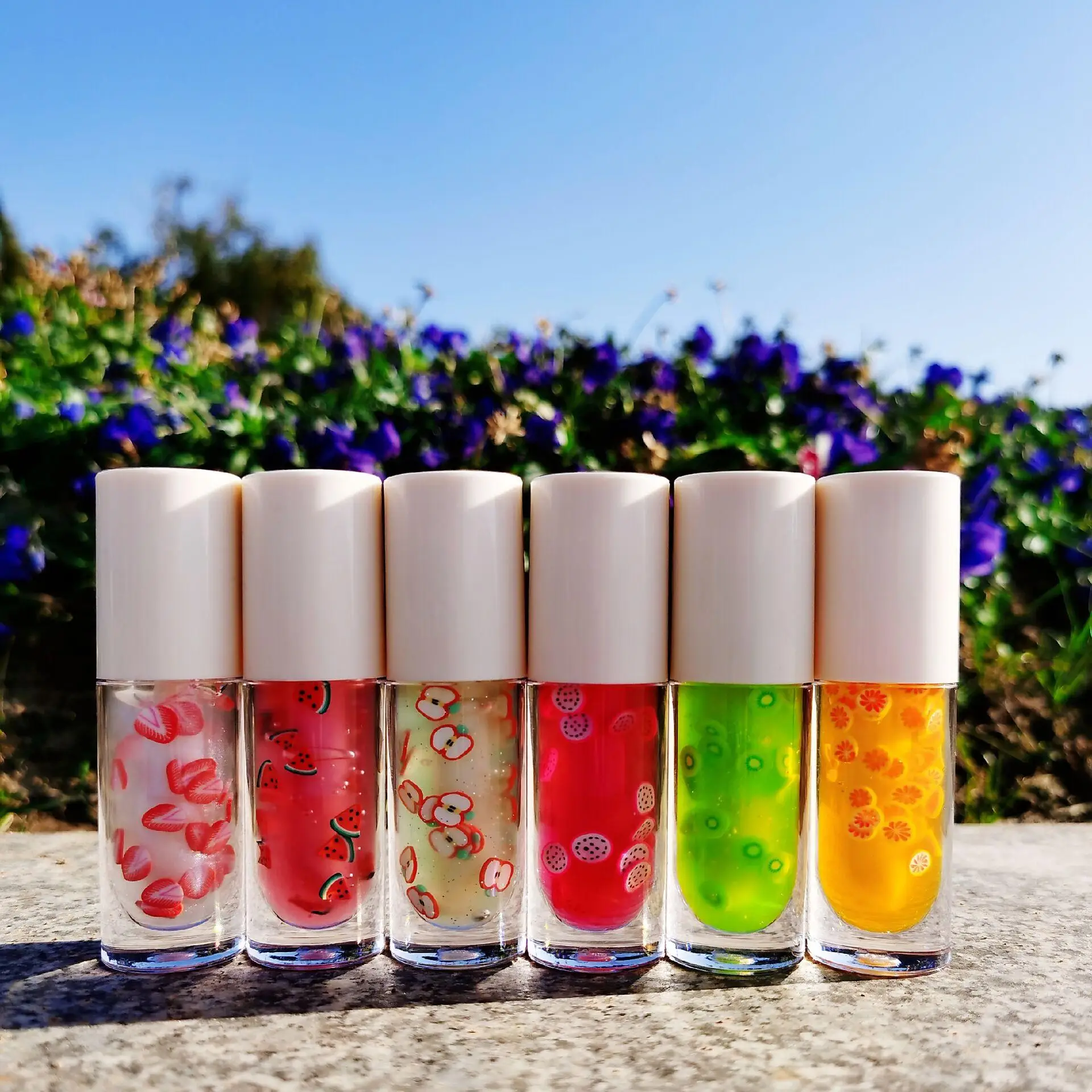 

2021 Lipgloss Base Private Label Vendor Clear Fruit Custom Kit Oil Girls Fruity Flavored Beauty Treats High Quality Lip Gloss