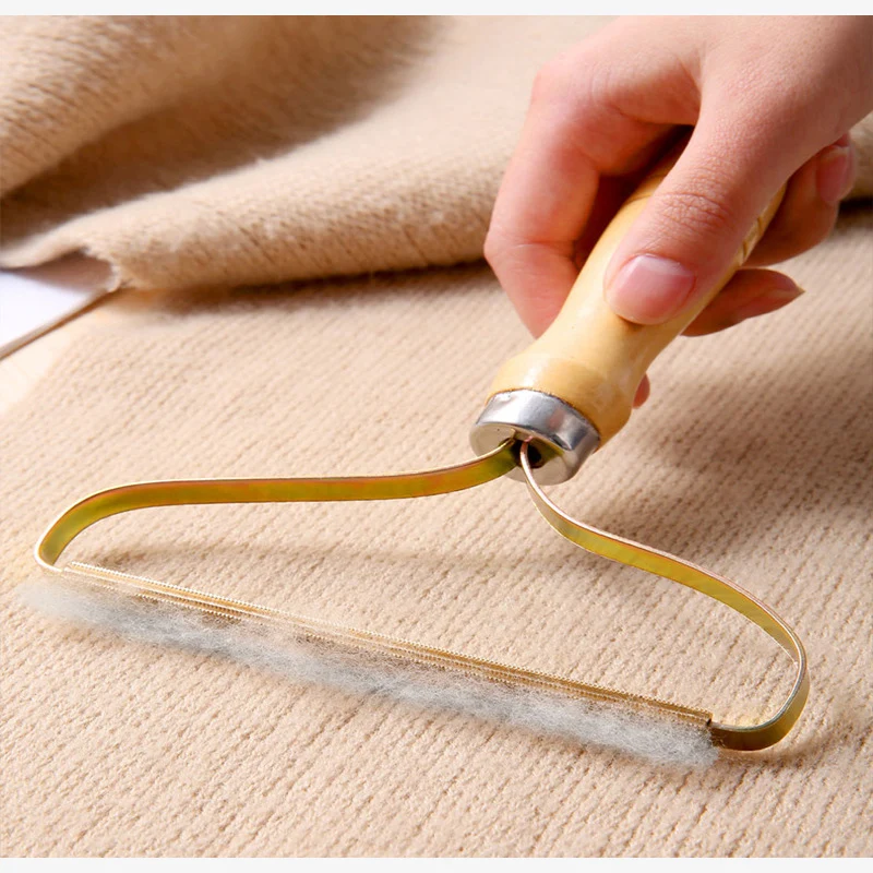 

Mini Portable Lint Remover Fuzz Fabric Shaver For Carpet Woolen Coat Clothes Fluff Fabric Shaver Brush Tool Fur Remover, 1 kind