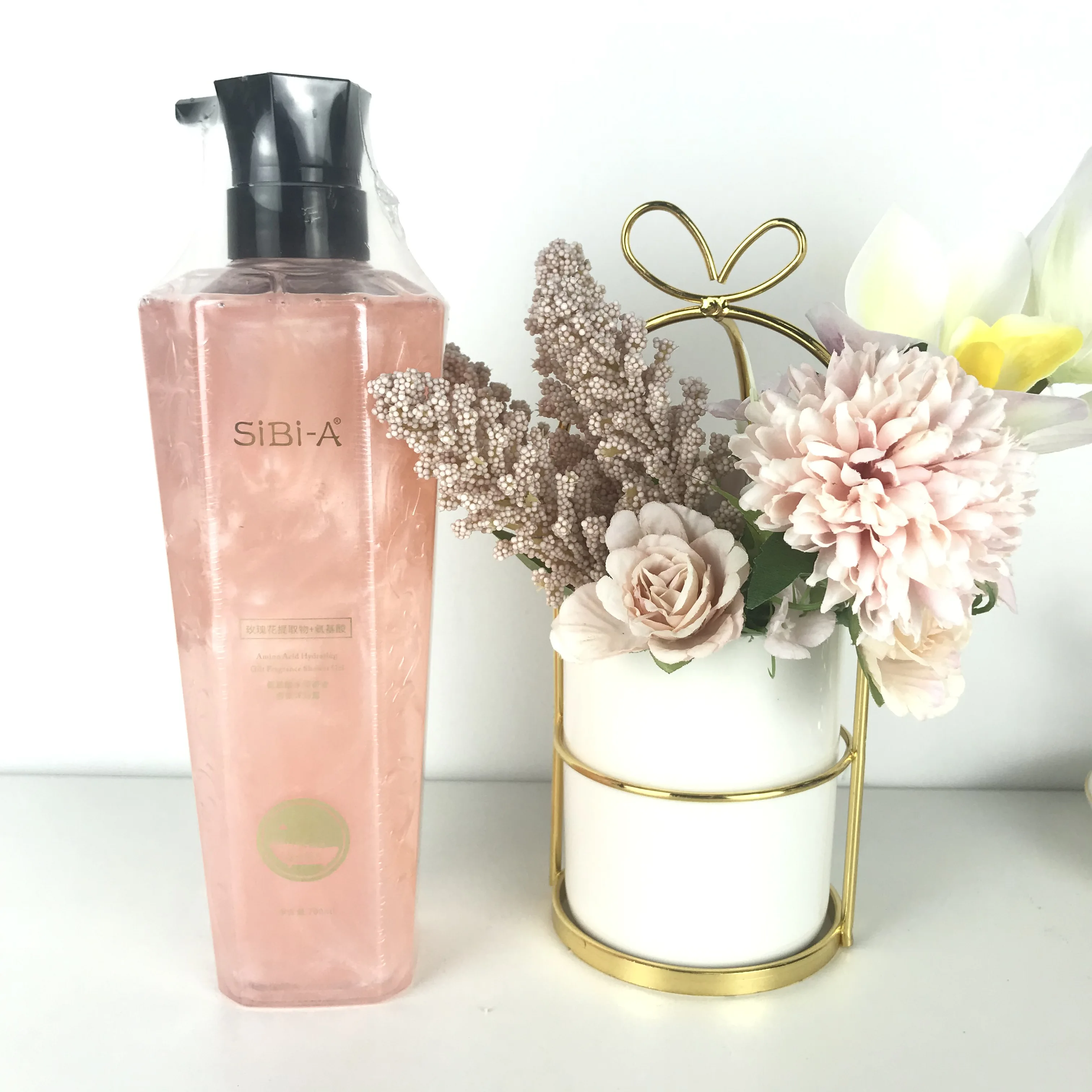 

Manufacturer Best Skin Care Private Label Perfumed Shower Gel Bath And Body Wash Shower gel