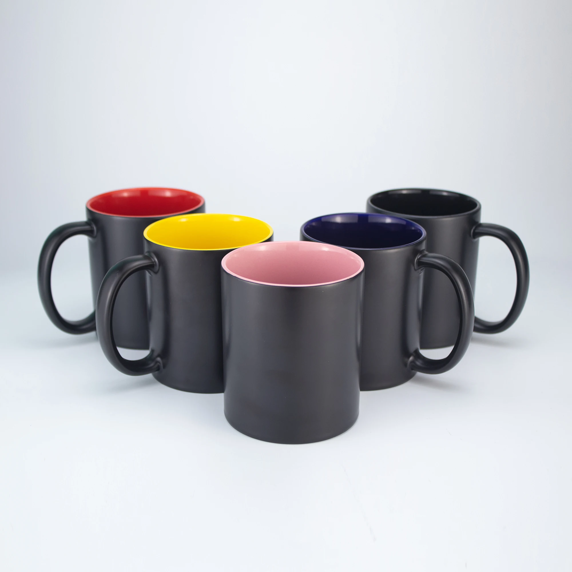 

Inner Colorful Color Change Mugs Heat Sensitive Black Sublimation Coated Ceramic 11oz Semi-sanding Color Changing Mug, Black, blue, red