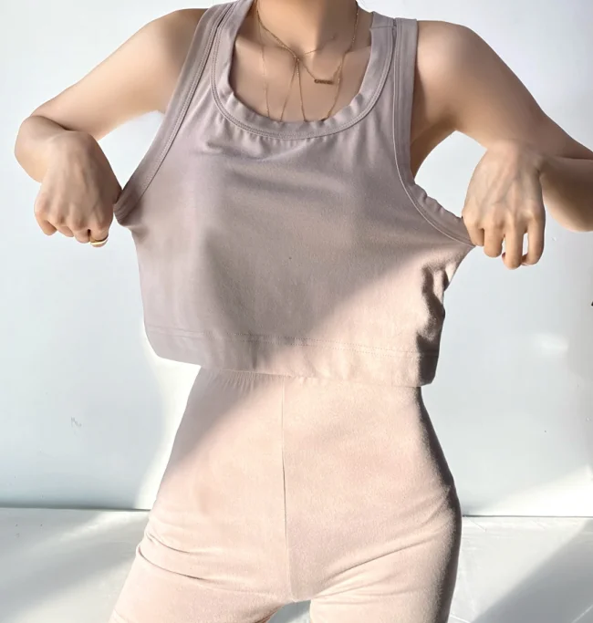 

High quality custom logo printing womens cotton spandex stretch wide band loose fitting crop tank top, Available