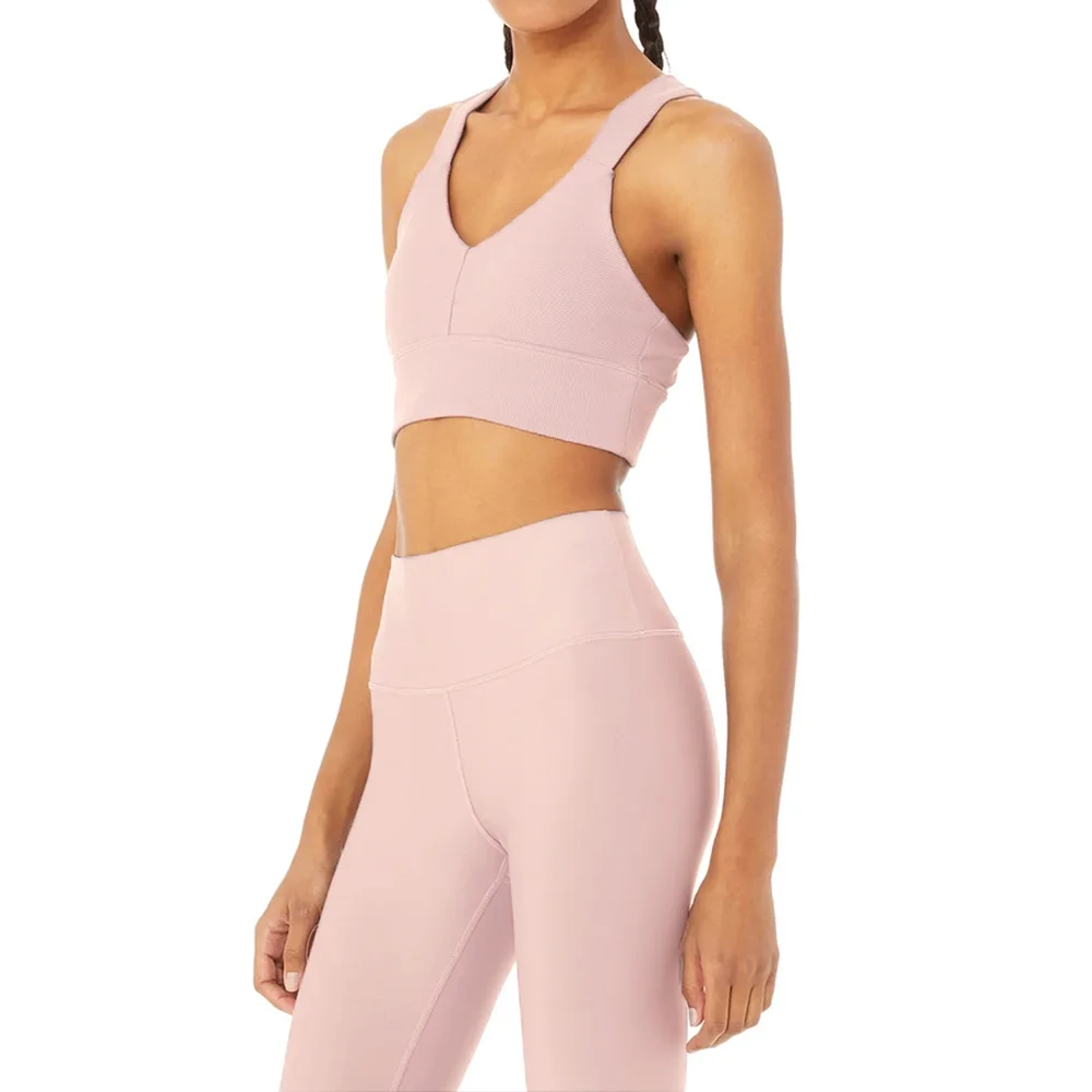

Chinese Suppliers Pure Color Fitness Suit Moisture Wicking Yoga Suit Sports Running Suit, Printing or customized color