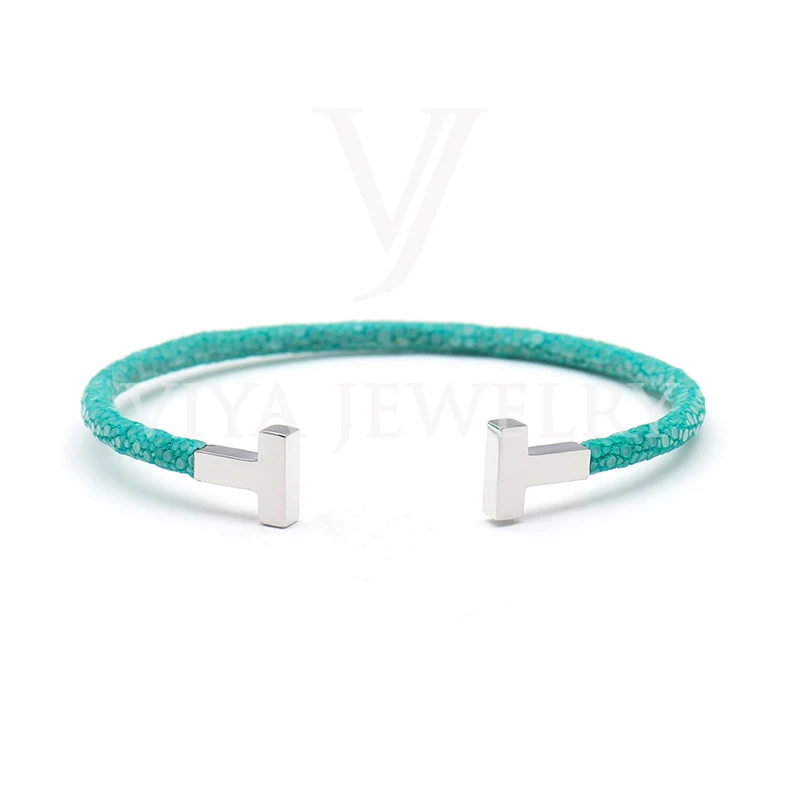 Free Shipping Personalized cou