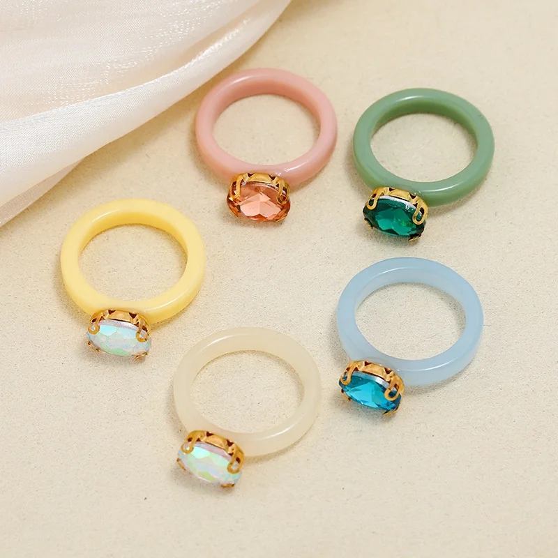 

CLARMER High Quality Summer New Style Simple Acrylic Resin Ring Creamy Jelly Feels Oval Drill Candy Acrylic Ring For Woman, Picture shows