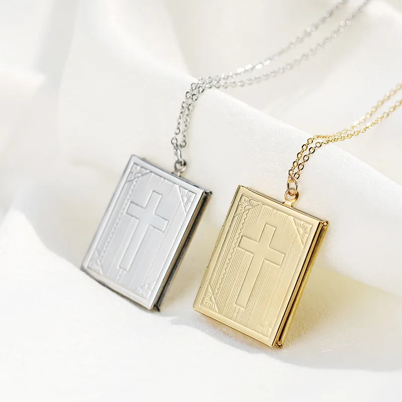 

Custom Stainless Steel Cross Locket Necklace Pendant Photo Frame Golden Charm Open Necklaces Women Men Fashion Memorial Jewelry