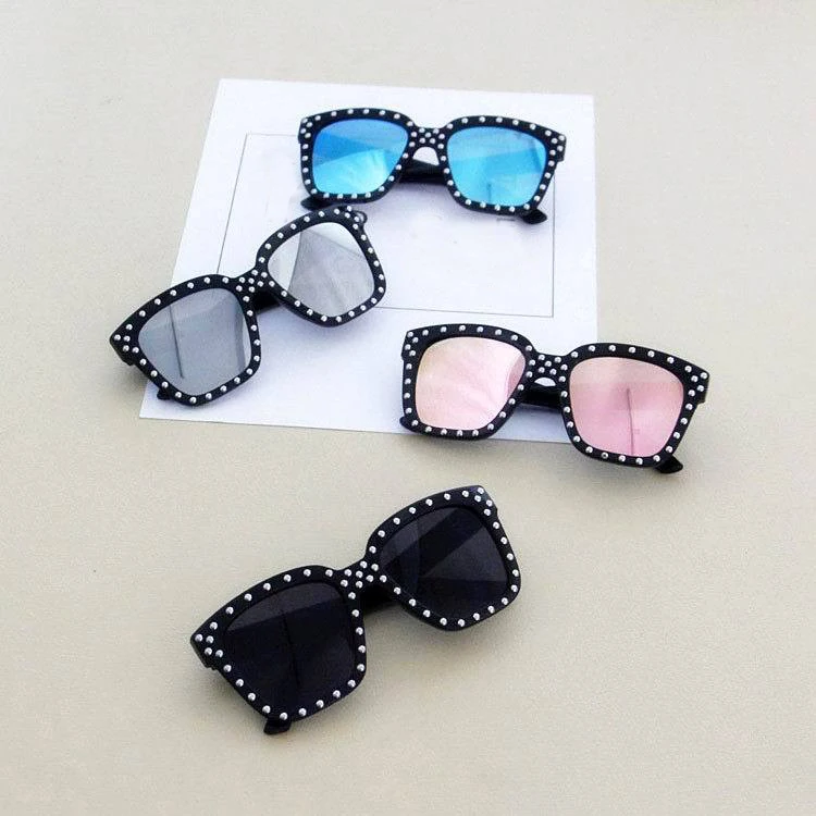 

SKYWAY Multicolour Children Square Oversized Frame Kids Sun Glasses Rivet Decorate Boys And Girls Baby Sunglasses