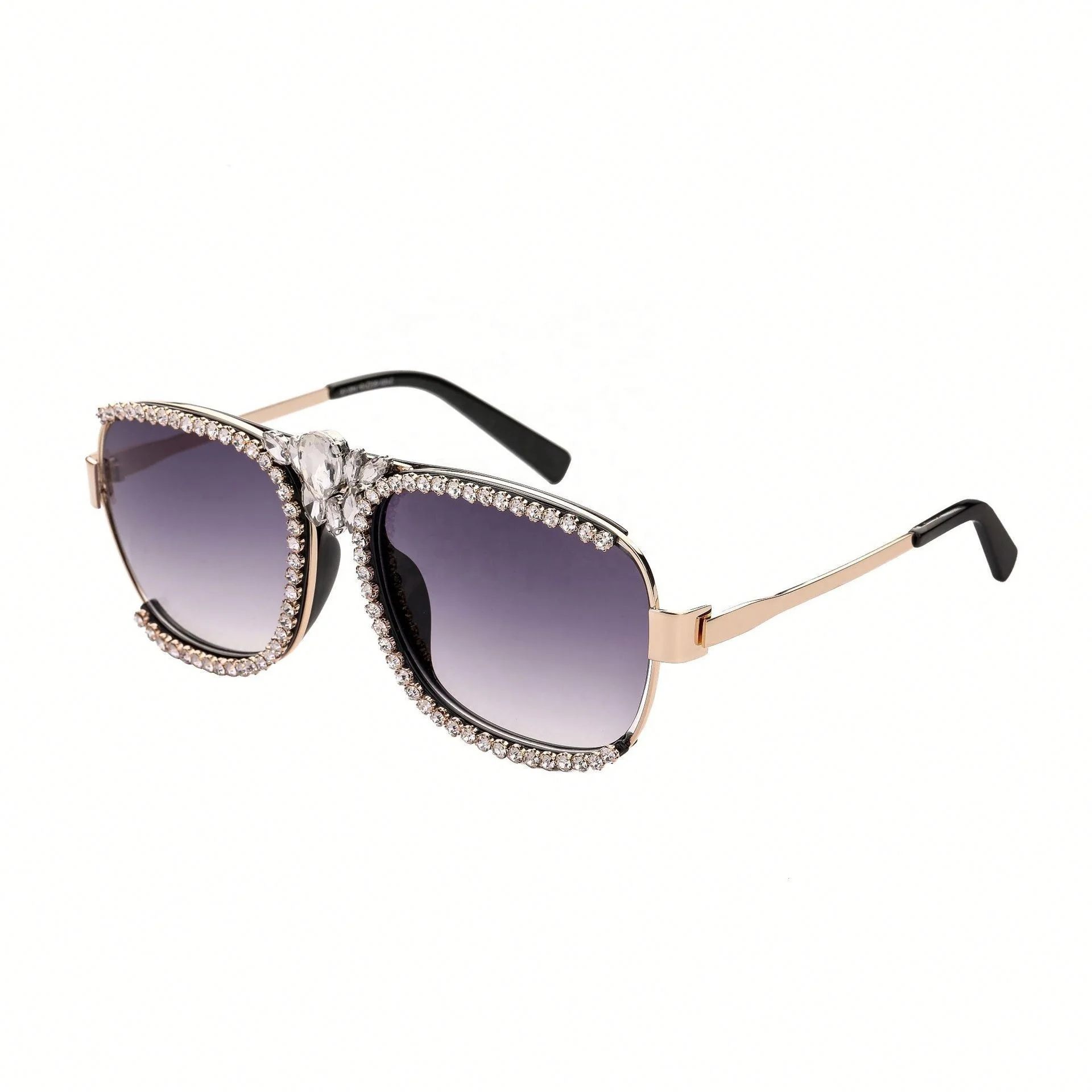 

Wholesale Luxury Diamond Men's and Women's Sunglasses Classic Rhinestone Metal Sunglasses, Colors