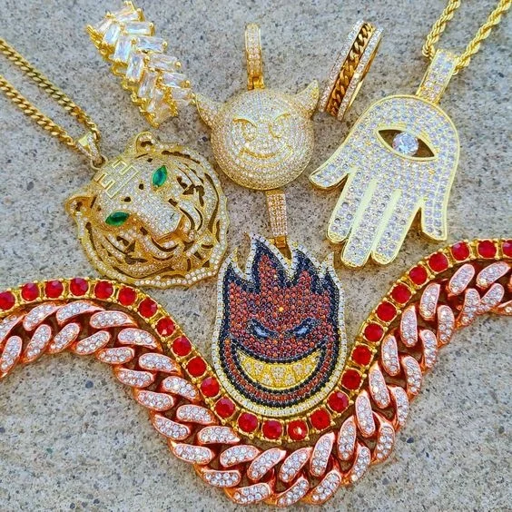 

Hip hop rap jewelry Ice out zircon pendant letter Baguette zircon smiley face drool flame trend Copper professional jeweler