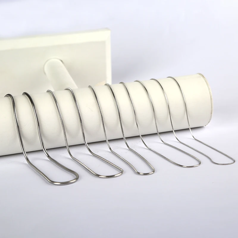 

XuQian Wholesale 0.9 / 1.2 / 1.5 / 2 / 2.4 mm Stainless Steel Snake Necklace Chain
