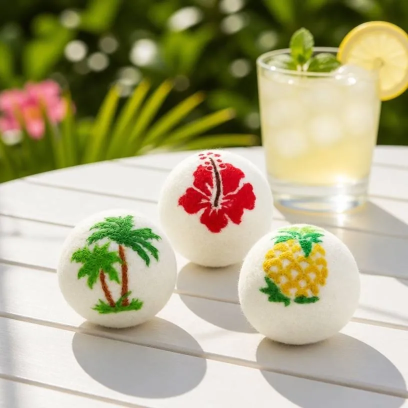 Outdoor Tropical Holiday Theme