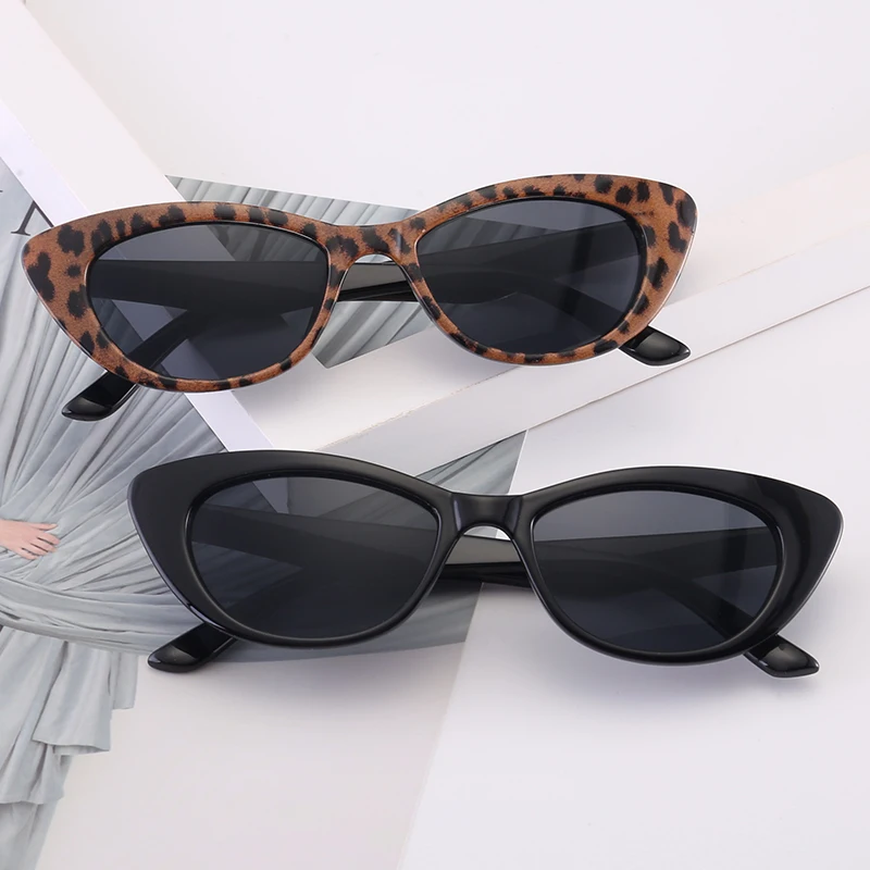 

2020 Latest fashion black white frame male female uv400 sunglasses, Custom colors