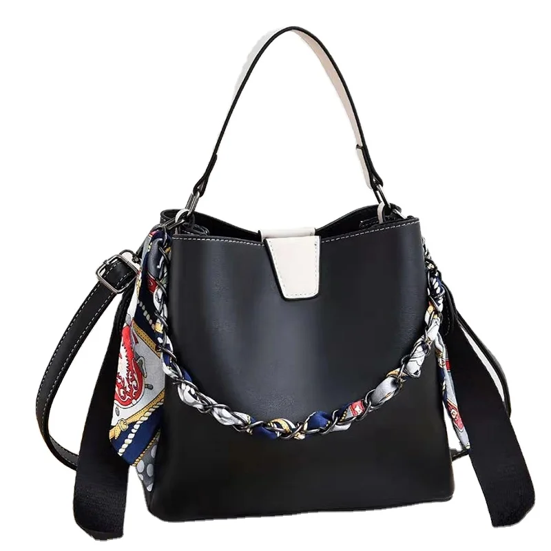 

DL014 25 The latest fashion trends lady bag Fashion leather handbags ladies hand bag women bags, Red, black....