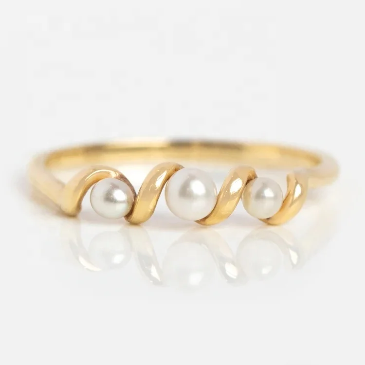 

LOZRUNVE 18k Gold Plated Stacking Elegant Natural Freshwater Pearl Ring Jewelry Women