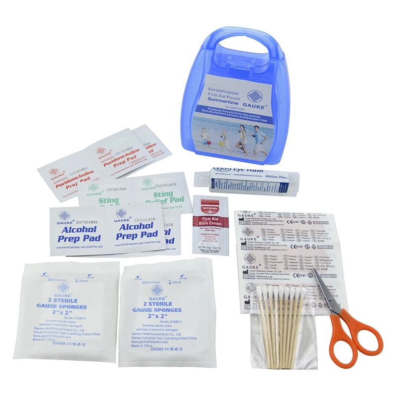 Portable Mini First Aid Kit In Emergency Medical Supplies Training