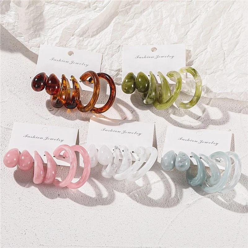 

Fashion Simple Jewelry Set 3pcs Colorful Acrylic Hoop Earrings Vintage Exaggerated C-Shape Big Circle Resin Earrings For Women