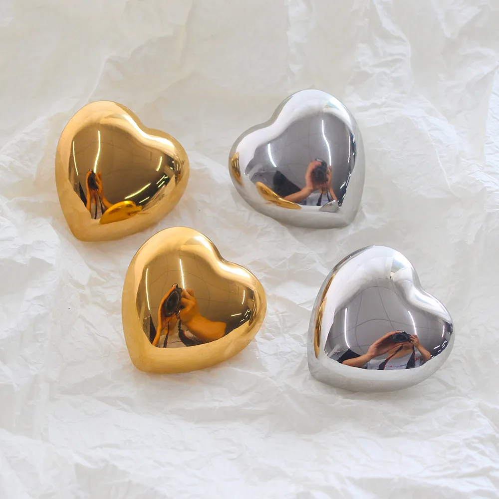 

Waterproof Exaggerate 30mm Big Heart Stud Earrings 18K Gold Plated Stainless Steel Bright Smooth Charm Earring Jewelry YF3492