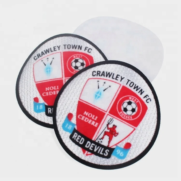 

Low MOQ Custom Football Team Brand Logo 3D Flock Patches for Sport Clothing, Follow pantone color chart