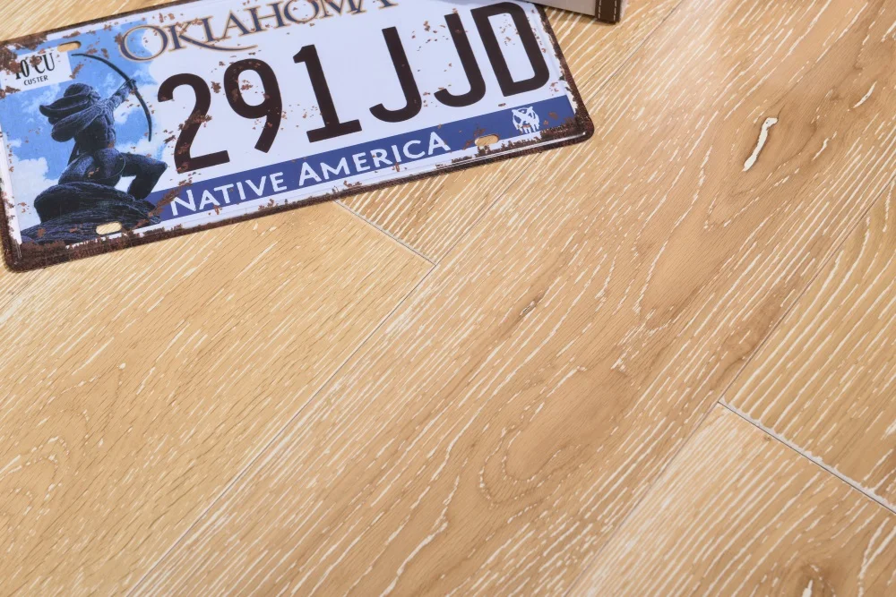 
hardwood flooring timber wooden flooring oak solid wood flooring with high quality 