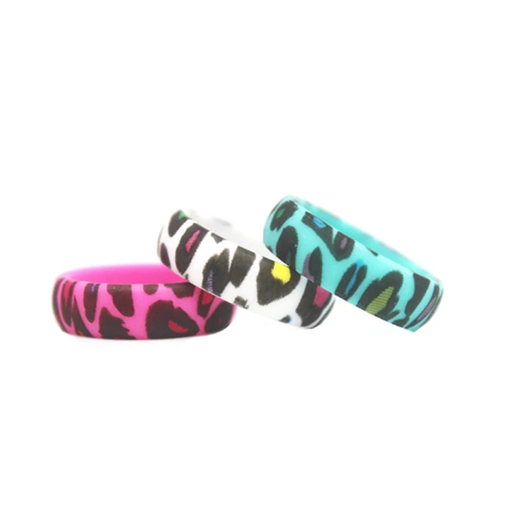 

Bohemian style colorful leopard print series female sports silicone ring