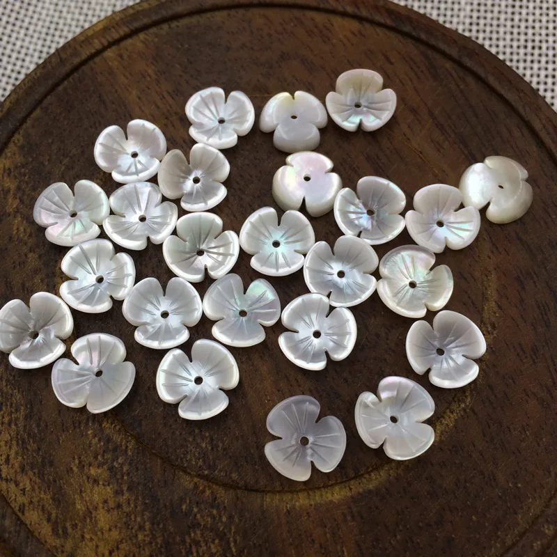 

natural 8mm/10mm/12mm 3 petals carved mother of pearl shell flower
