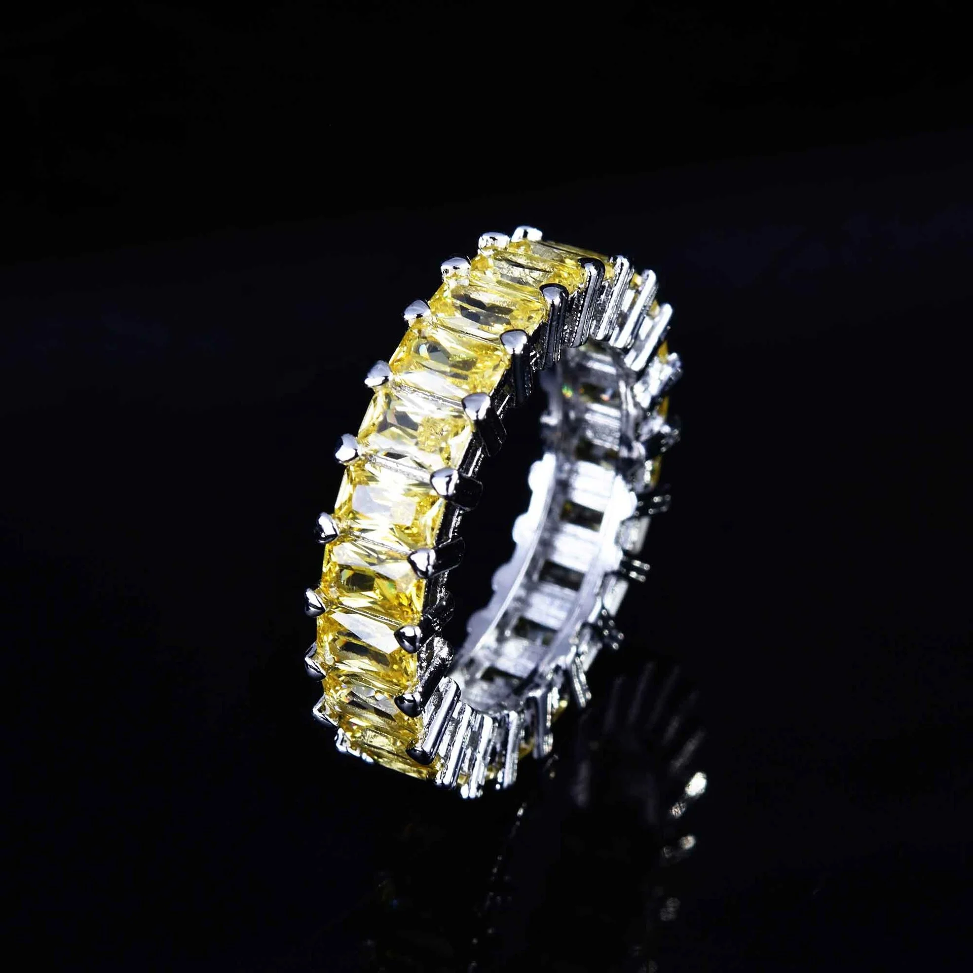 

Fashion Exquisite Rings Inlay Yellow Square Cubic Zircon Simplicity Elegant Women's Wedding Engagement Eternity Ring Gifts, Picture shows
