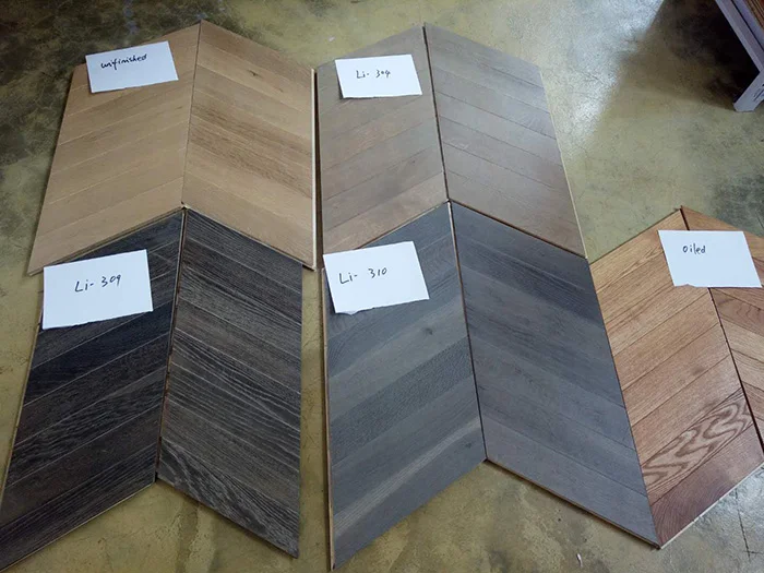 
Multilayer Engineered Chevron Hardwood Floor 