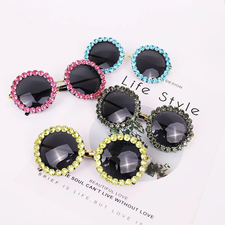 

Fashion Big Diamond Bling Stones 2021 Fashion Shades Uv400 Glasses Brand Designer Round Women Custom Logo Sunglasses, Pink;blue green grey