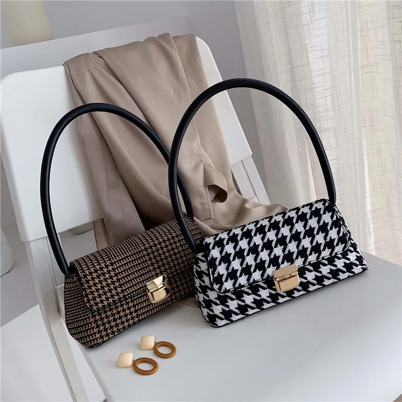 

2021 Wholesale French small Horizontal square bag Luxury handbags popular purses for female