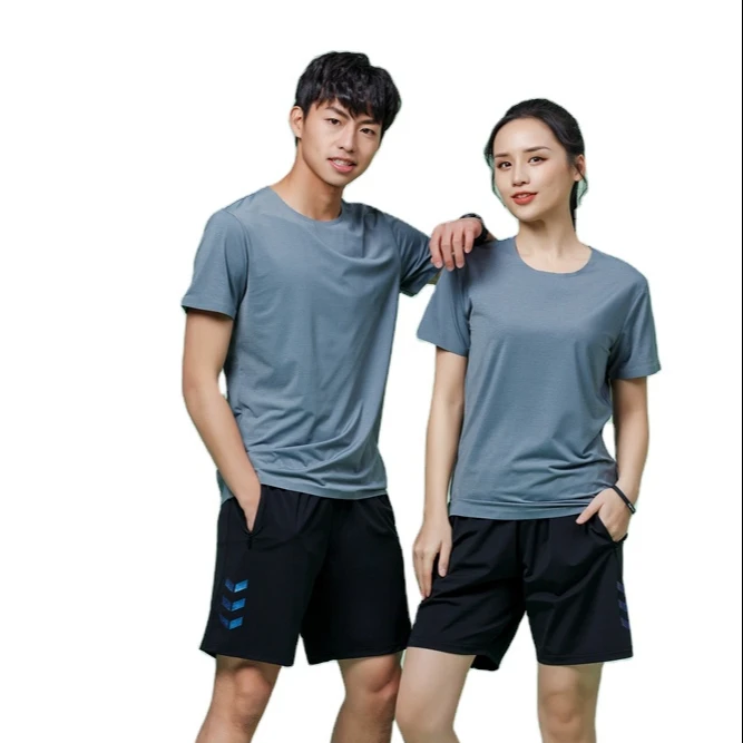

Hot Sale Workout Quick Dry Gym shirt clothing casual t shirt for men and women