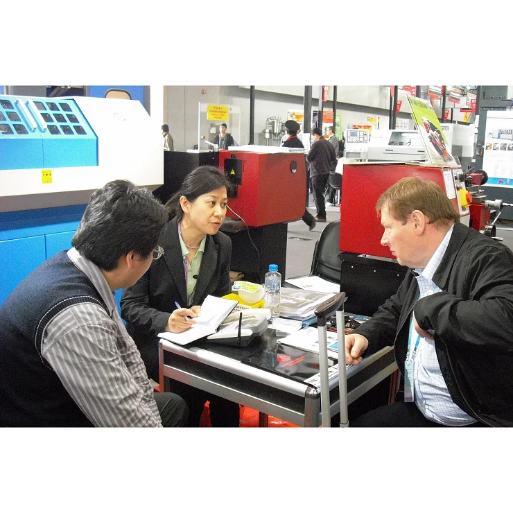 
Medium size surface grinding machine 