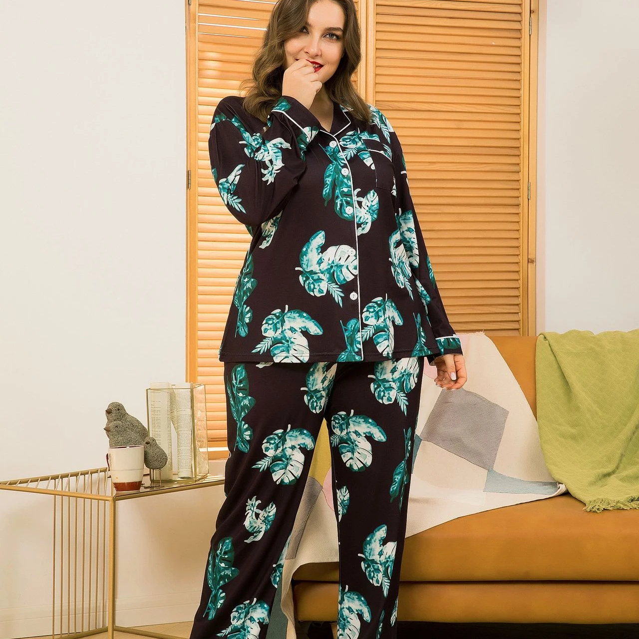 

Ready to ship Plus Size Long Sleeve Top and Pant Suits Sleepwear Homewear For Fat Women