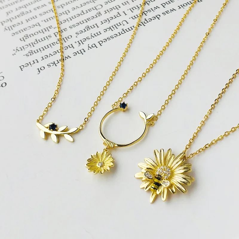 

VIANRLA 925 sterling silver flower necklace 18k gold plated daisy pendant necklace