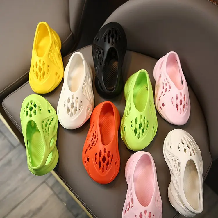 

drop shipping custom kid beach sandals yeezy foam runner shoes for kid children boy grils