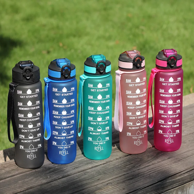 

wholesale 32oz 1l tumbler cups water bottle direct drinking large big capacity sport plastic water bottle with time marker