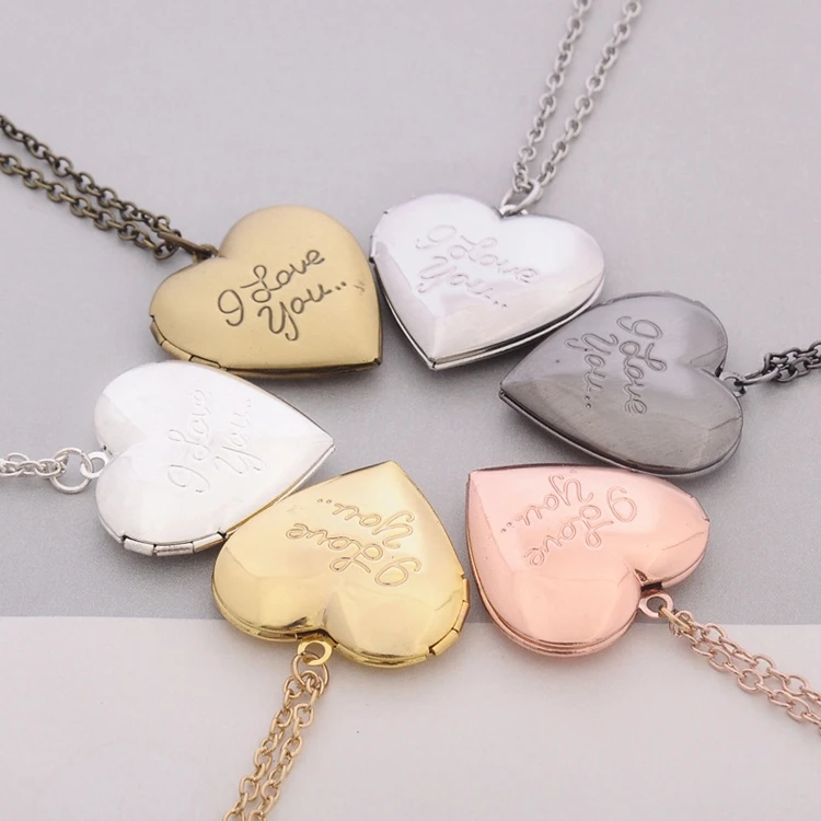 

2.8CM Rose Gold Heart I Love You Engraved Locket Pendant DIY Photos Necklace For Women