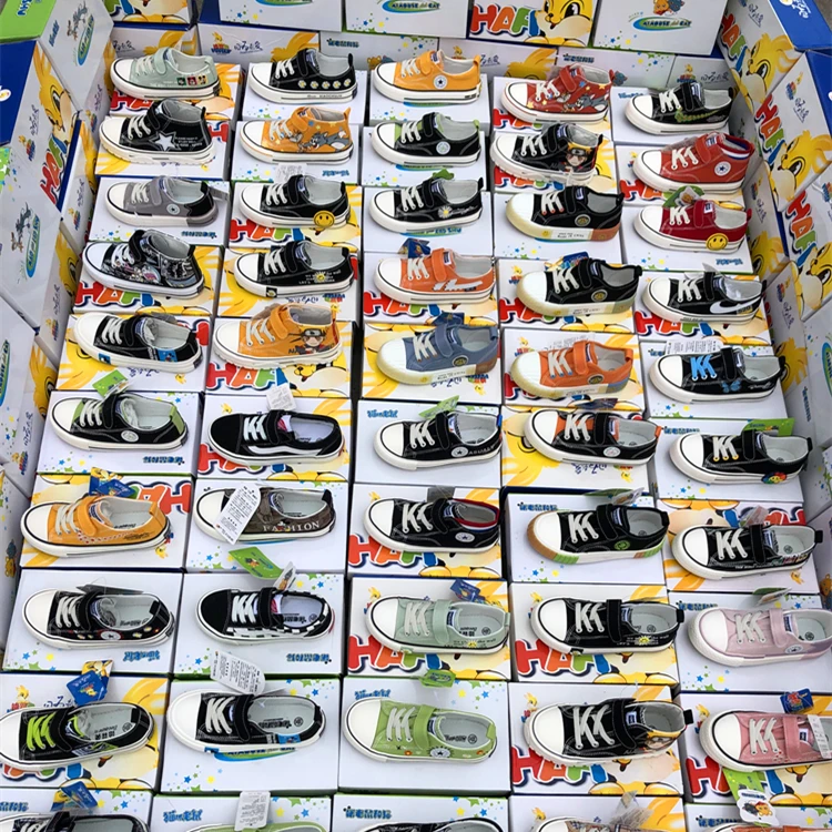 

Wholesale cheap boys and girls canvas shoes flat student shoes casual school shoes in stock, Multiple color mixing