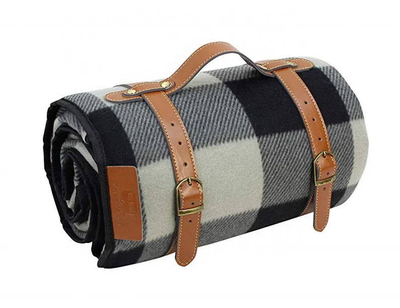 

Outdoor Outing Camping Moisture-Proof Cloth Leather Strap Rollable Three-Layer Picnic Mats//, Photo color/customized