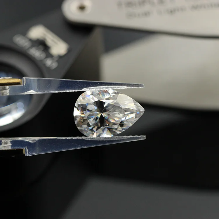 

Yuying Gems Wholesale 6x9mm 1.5ct Moissanite Diamond Stones D VVS Clarity GRA New Moissanite Gemstone