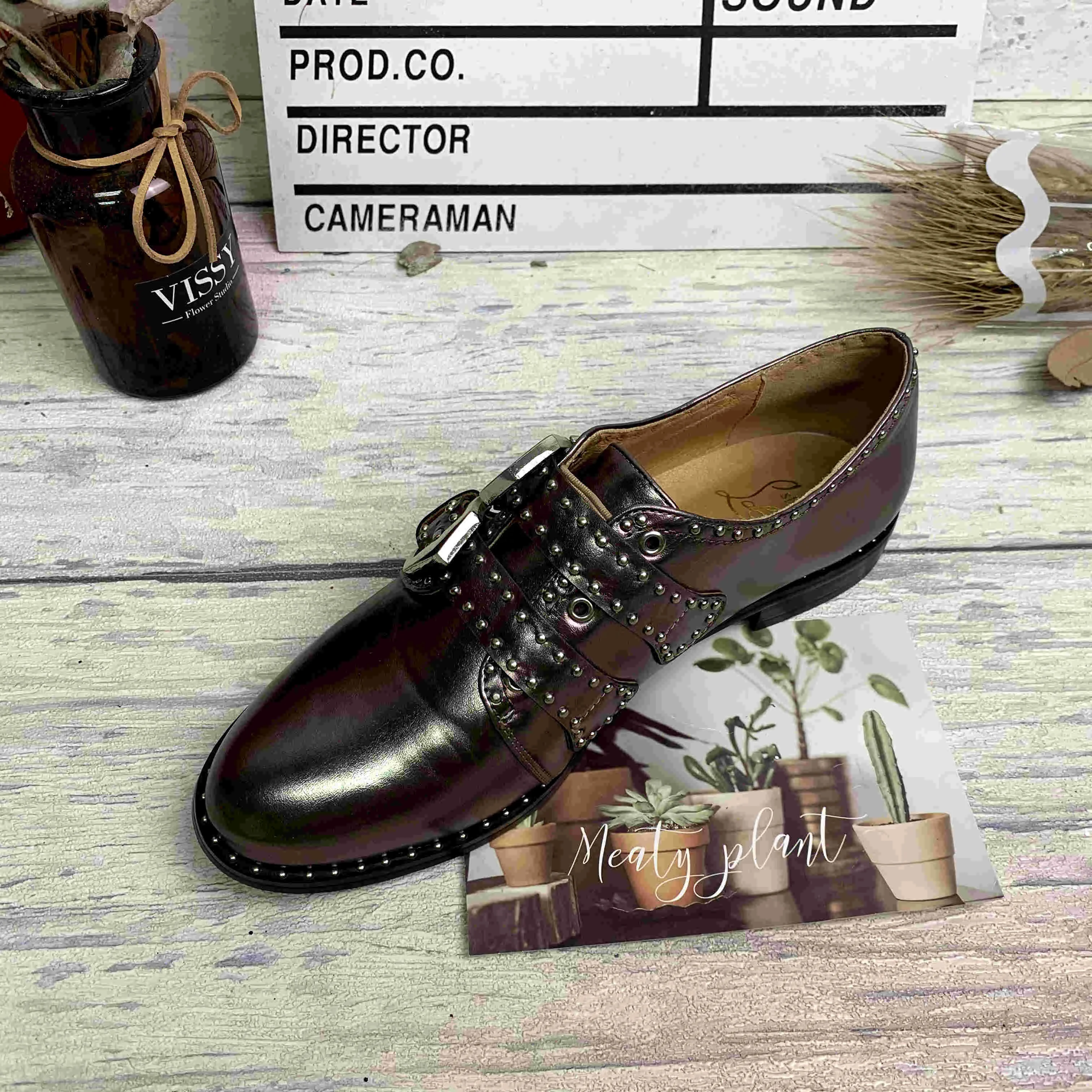 

2021 spring new belt steel ball accessories low heel round toe ladies single shoes European style large size wholesale, Brown