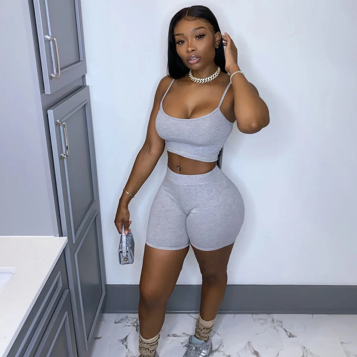 

S2926A Women two pieces sport workout wear tank tops and bike cycling shorts