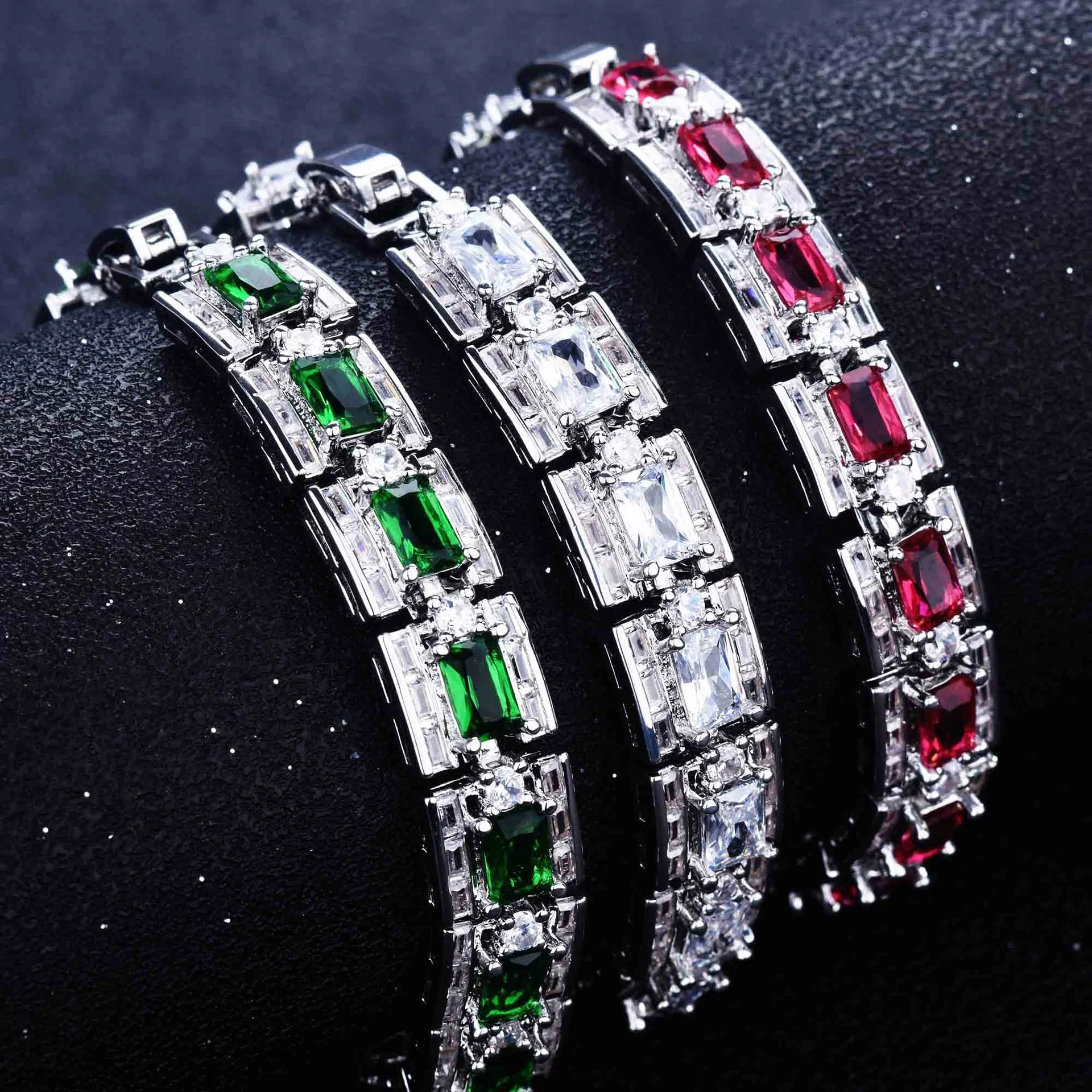 

Luxury Square Bracelet Inlay Dazzling Zircon Jewelry For Women Engagement Anniversary Gift, Picture shows