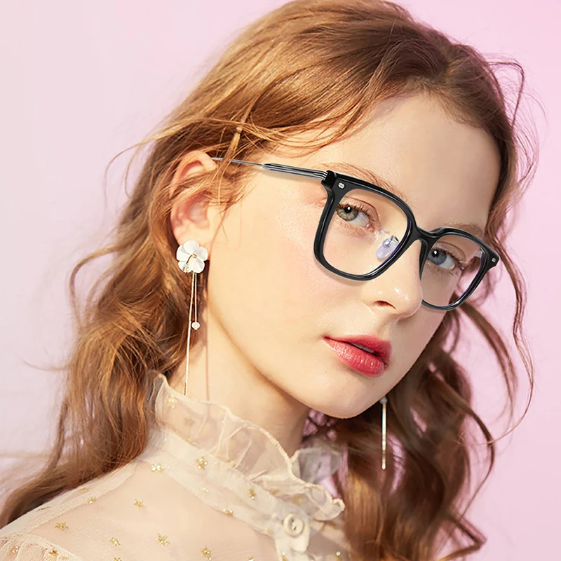 

2022 New Arrival Trendy High Quality Women Eyeglasses TR90 Square Frame Anti Blue light Blocking Glasses 2021, Custom colors