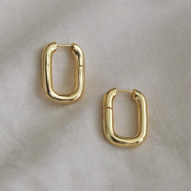 

2021 Sailing Jewelry Minimal Simple Jewelry Gift 14K Gold Plated Tiny Huggie Hoop Earrings Square Ear Cuff Small Hoop Earrings f