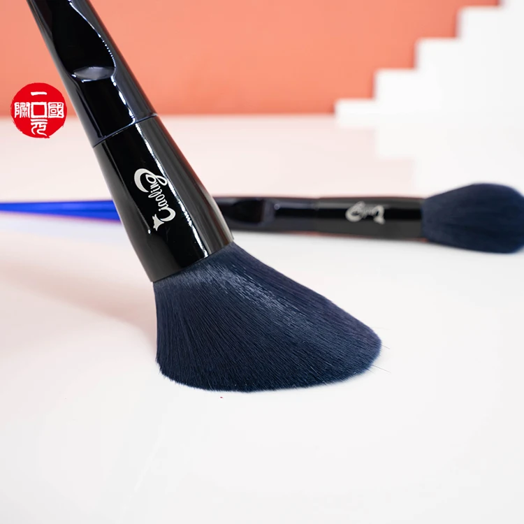 

One dollar Private label plastic handle blue makeup brush set