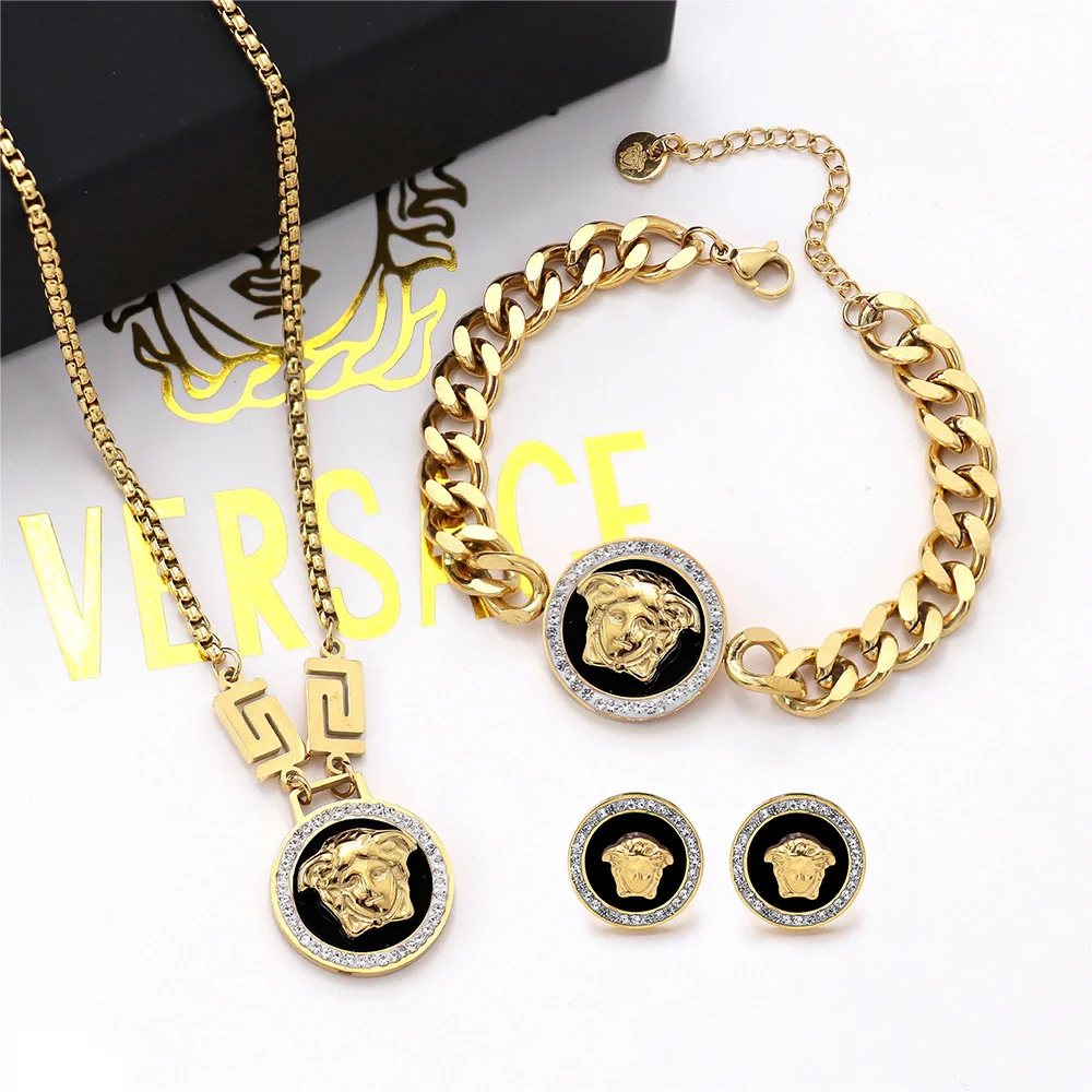 

2023 Latest Trendy 18K Gold Plated 3Pcs Set zirconia Stainless Steel Cuban Link Jewelry Set For Women