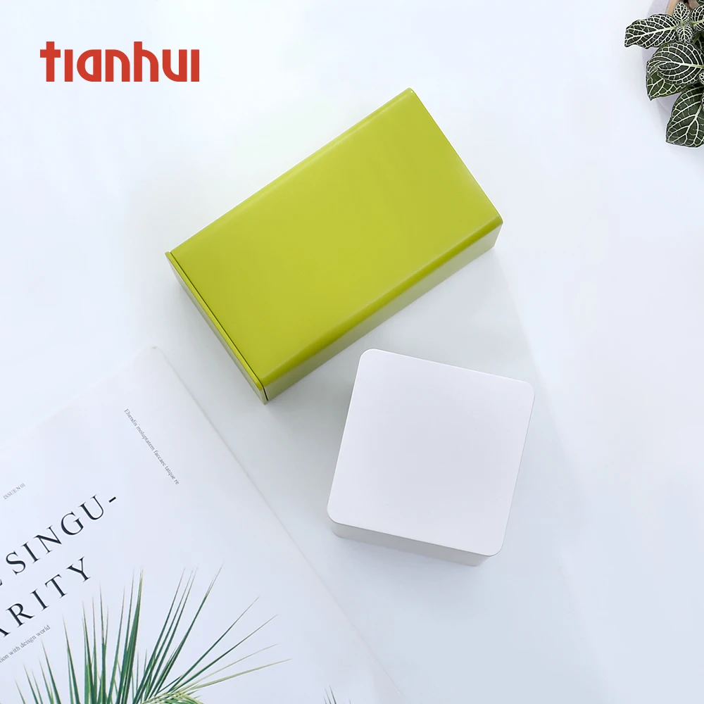 
Tianhui Tinplate Material Environmental Wedding Gift Tube Packaging Tea Box 