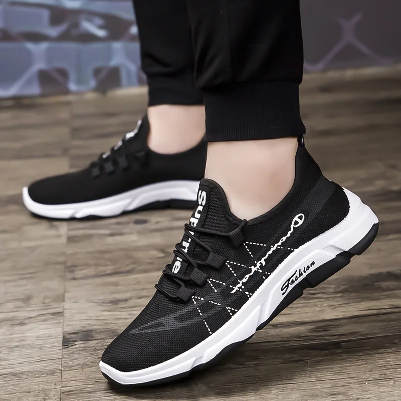 

New summer version Breathable Wear resistant sole light Running shoes with soft soles No-slip Men Sneakers, Black